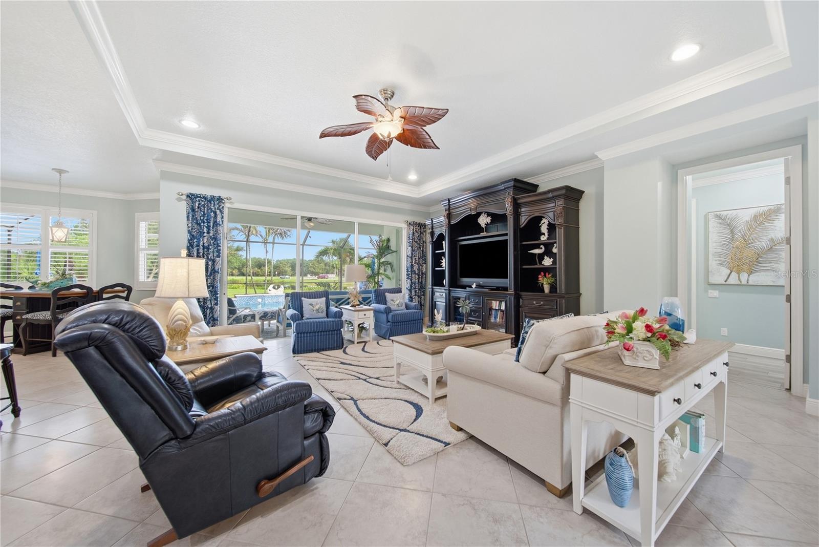 514 HONEYFLOWER LOOP