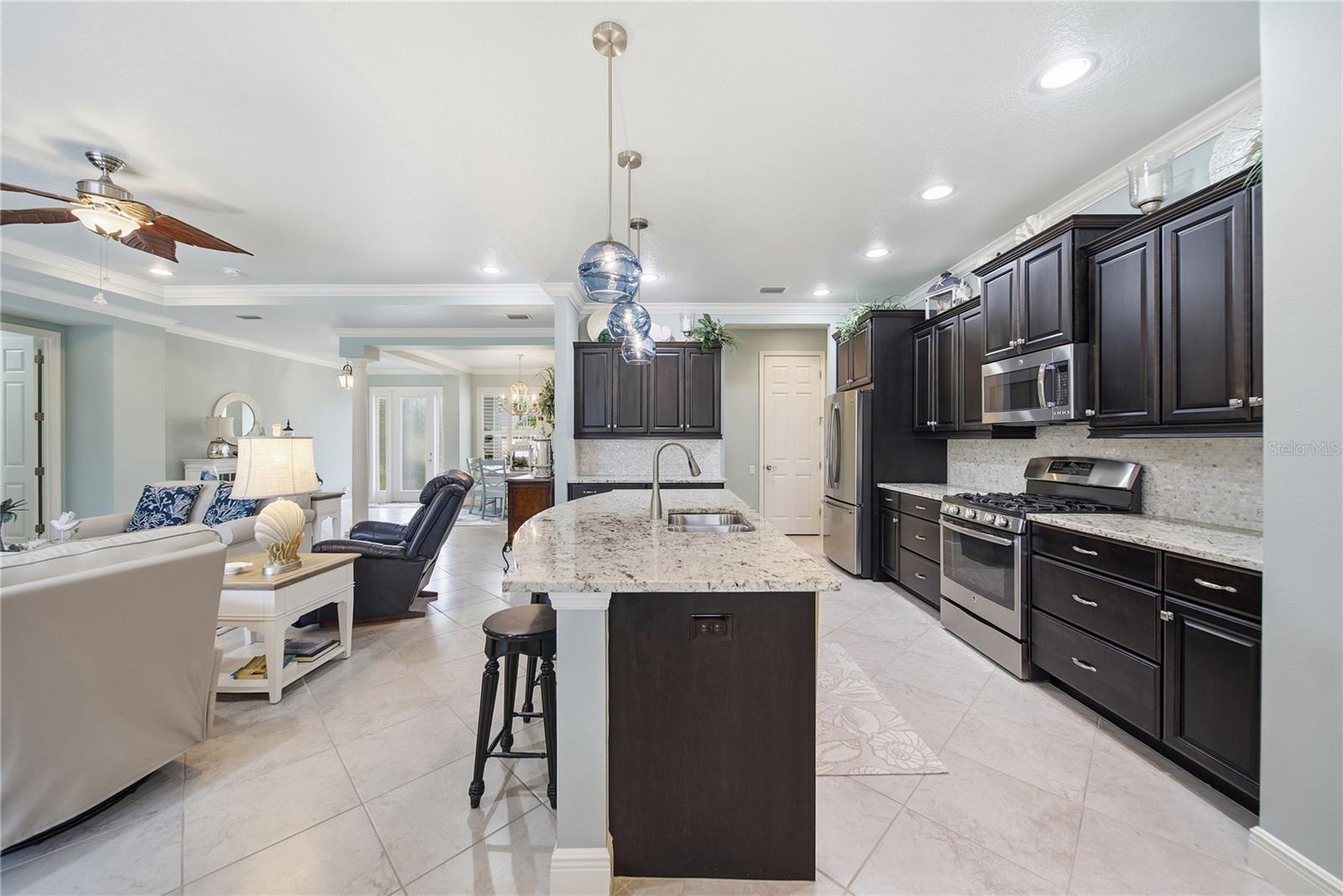 514 HONEYFLOWER LOOP