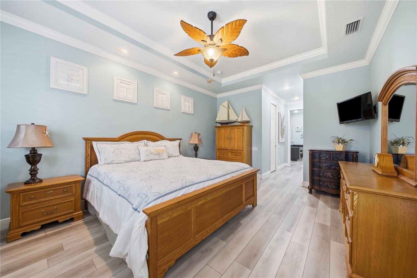 514 HONEYFLOWER LOOP