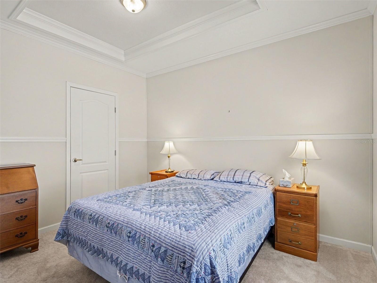 312 52ND AVE W
