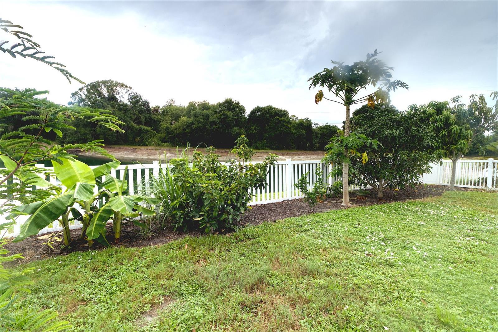 6734 60TH STREET CIR E