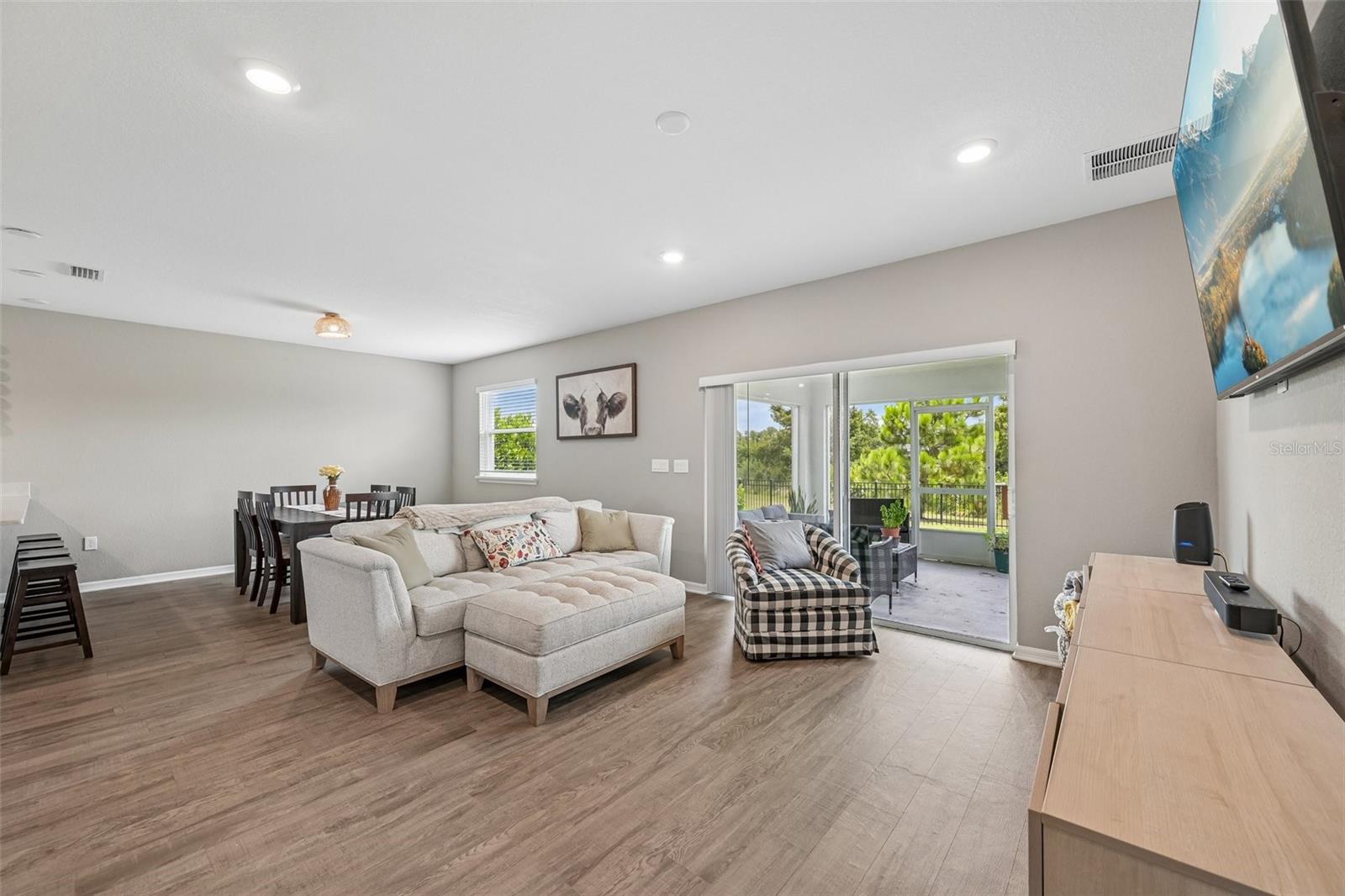 16113 67TH CT CT E