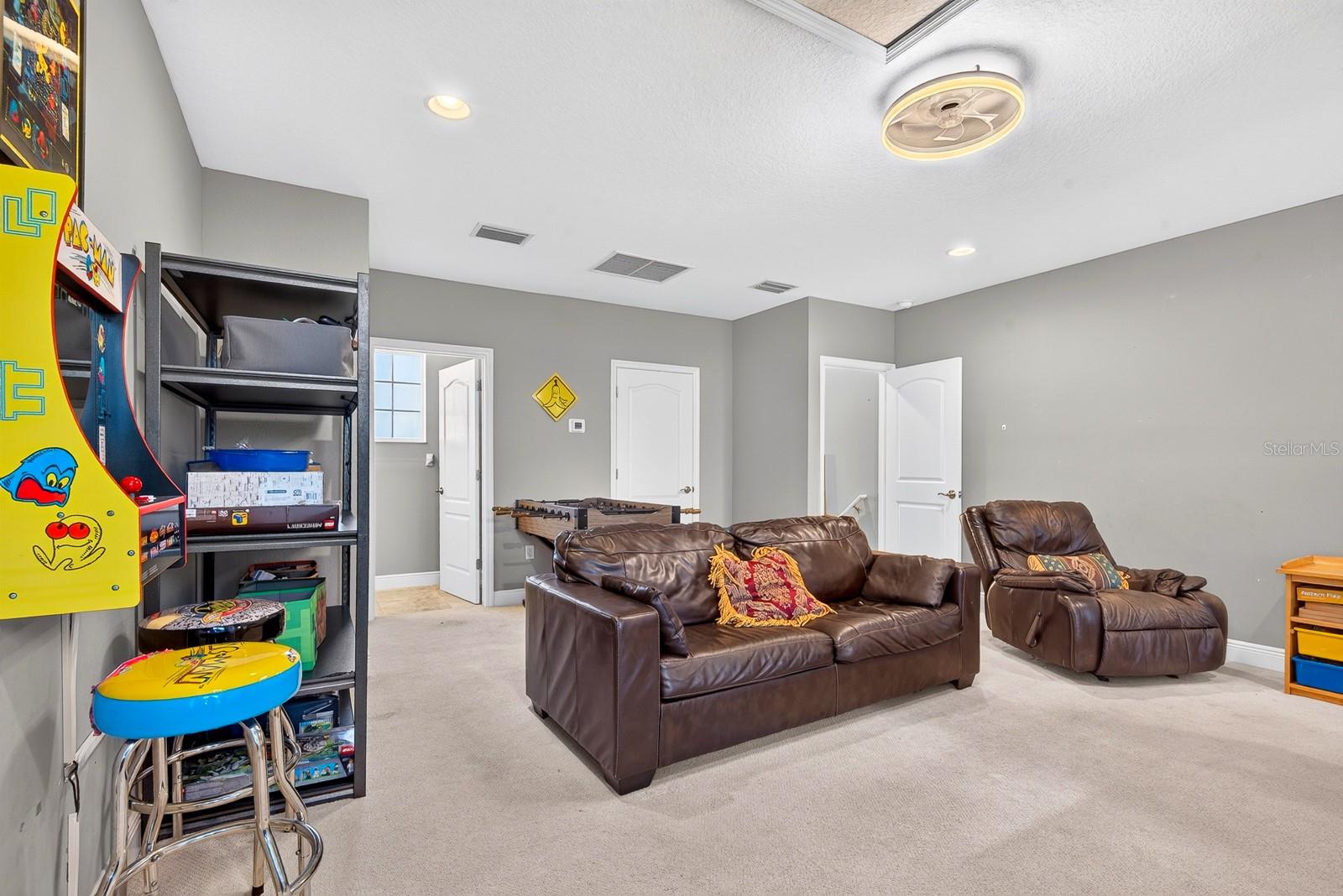 1416 HICKORY VIEW CIR