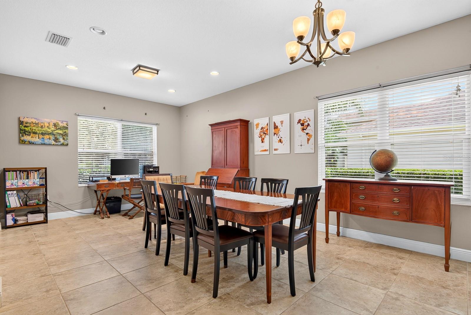 1416 HICKORY VIEW CIR