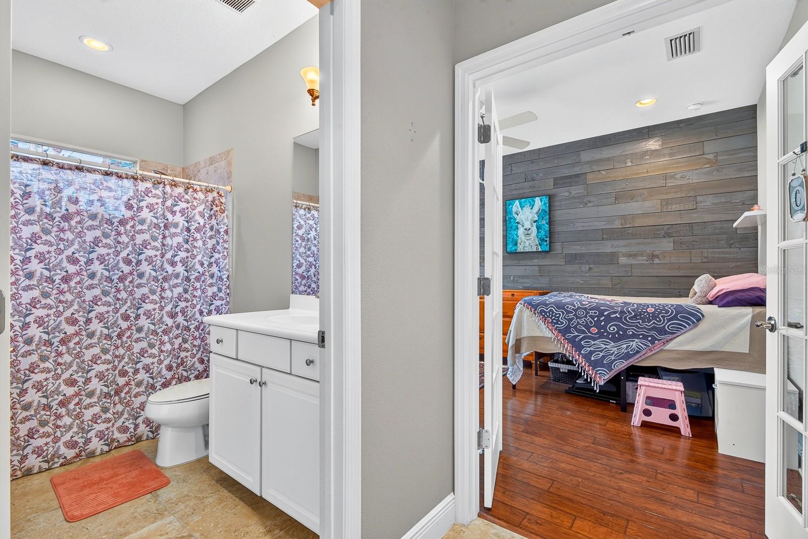 1416 HICKORY VIEW CIR