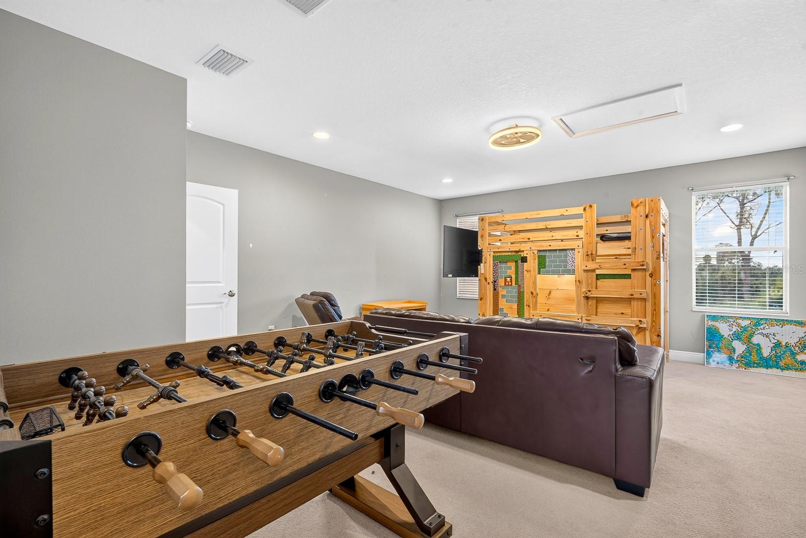 1416 HICKORY VIEW CIR