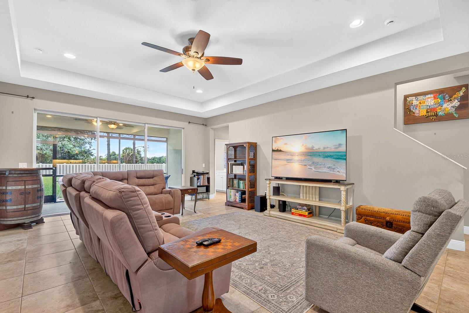 1416 HICKORY VIEW CIR