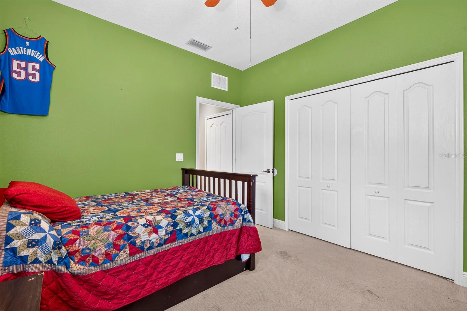 1416 HICKORY VIEW CIR