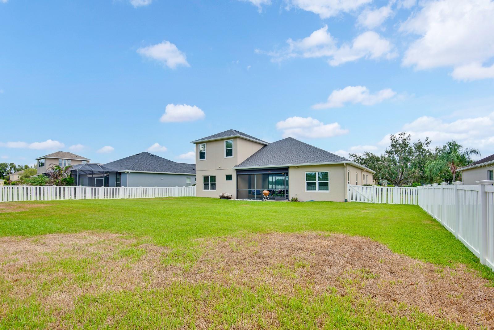 1416 HICKORY VIEW CIR