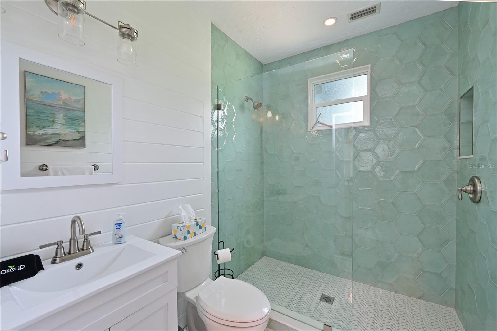 1318 6TH ST W