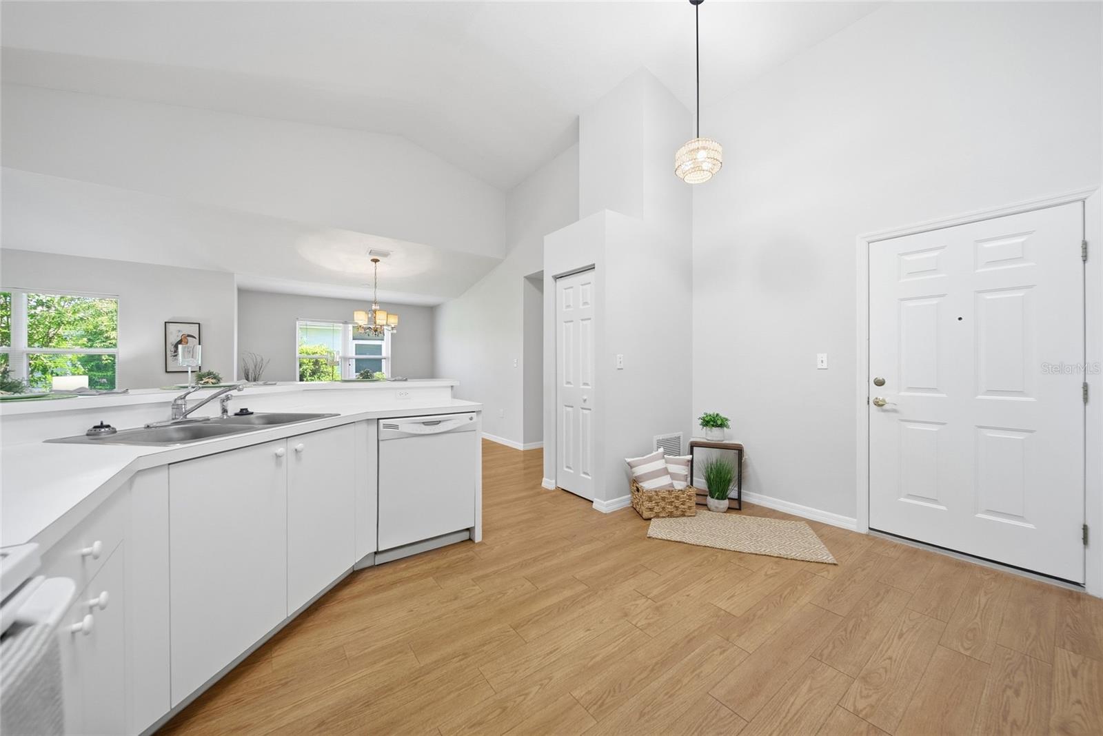 3007 LIVE OAK LN #34