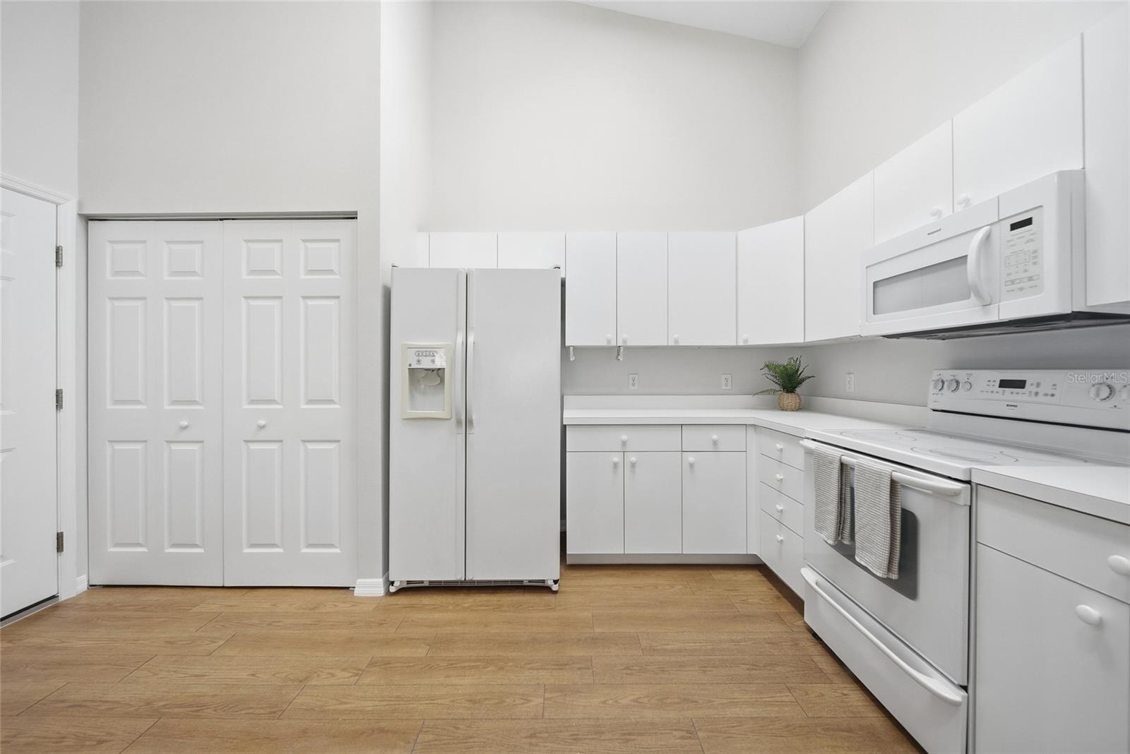 3007 LIVE OAK LN #34