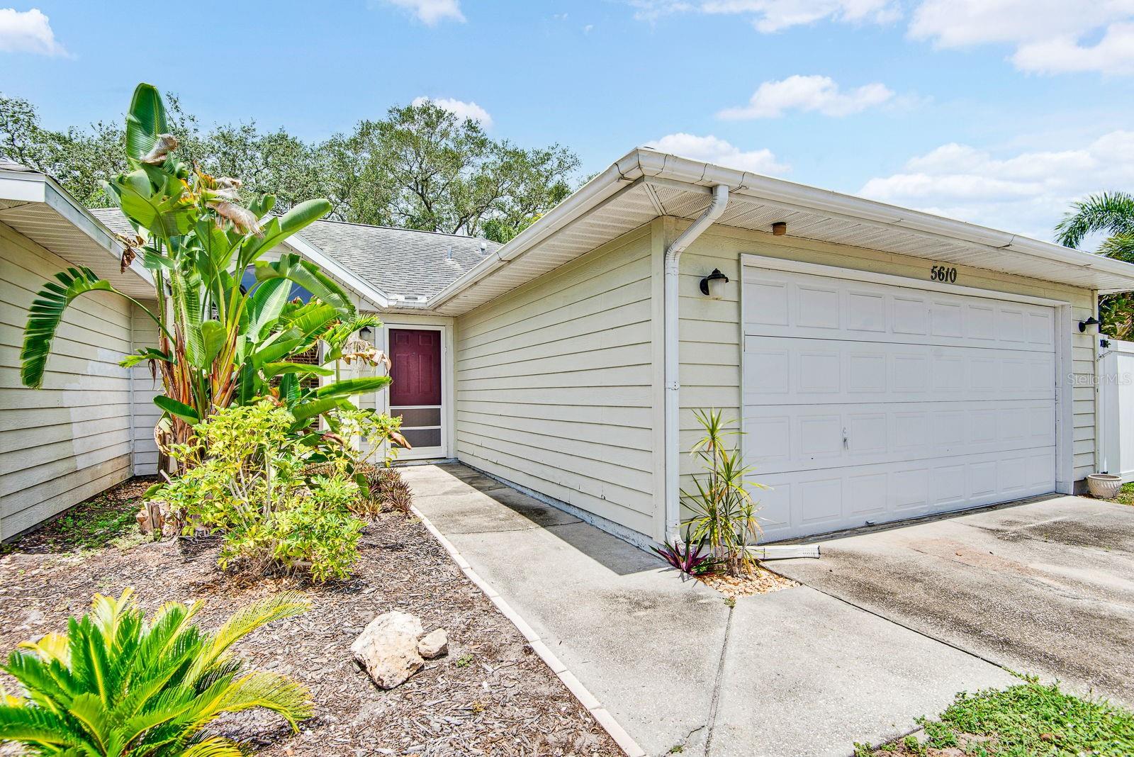 5610 33RD LN E
