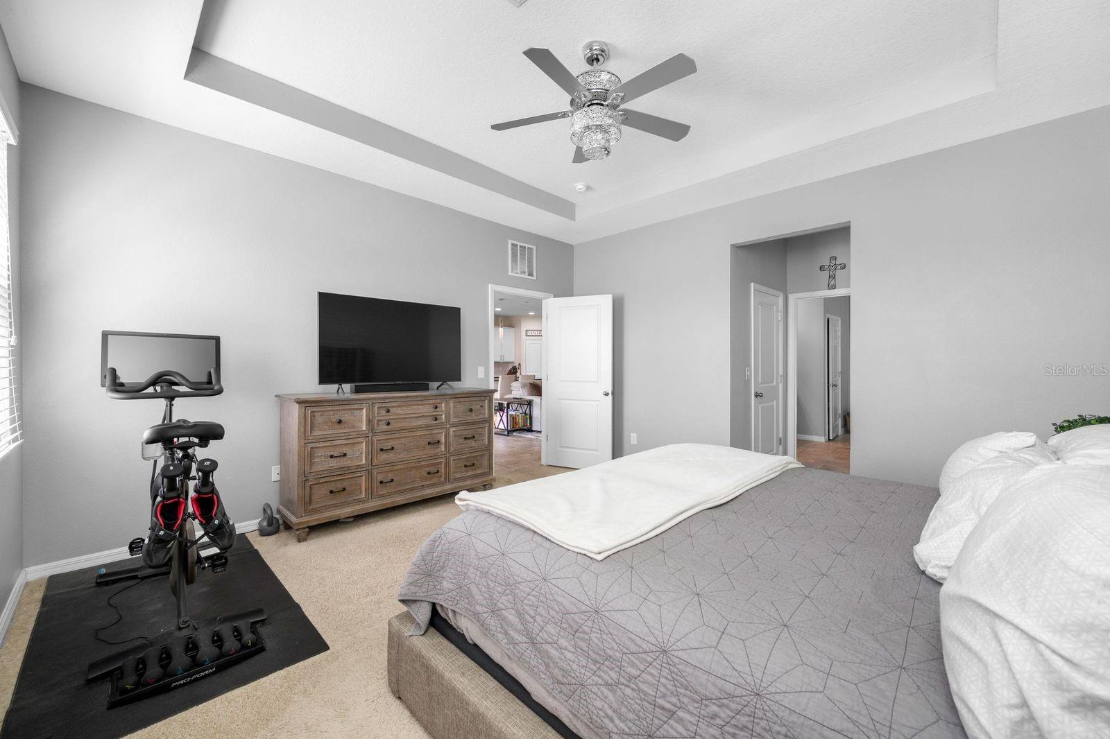 6549 DEVESTA LOOP