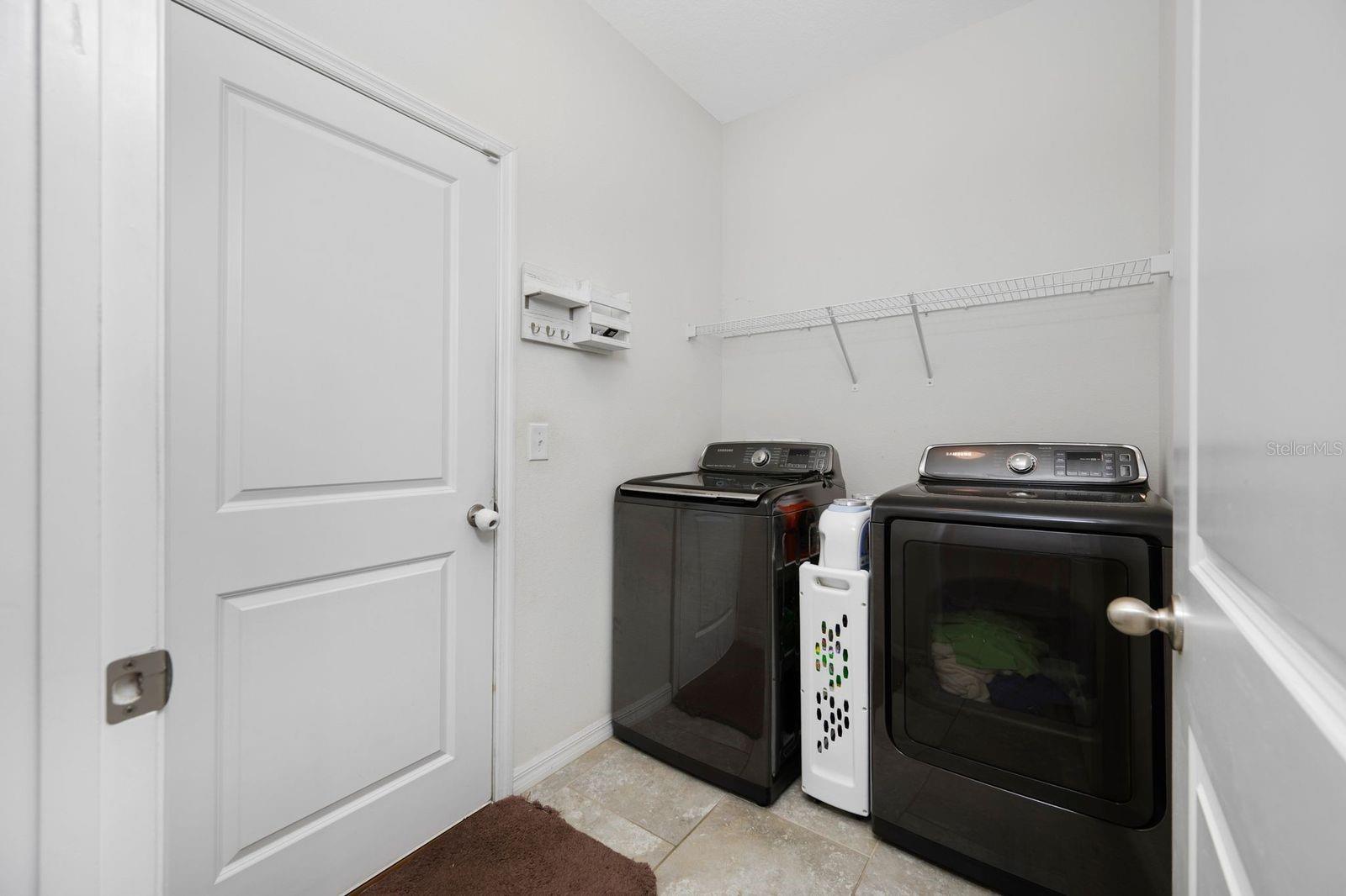 6549 DEVESTA LOOP