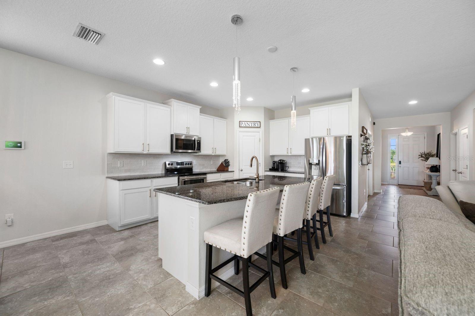 6549 DEVESTA LOOP