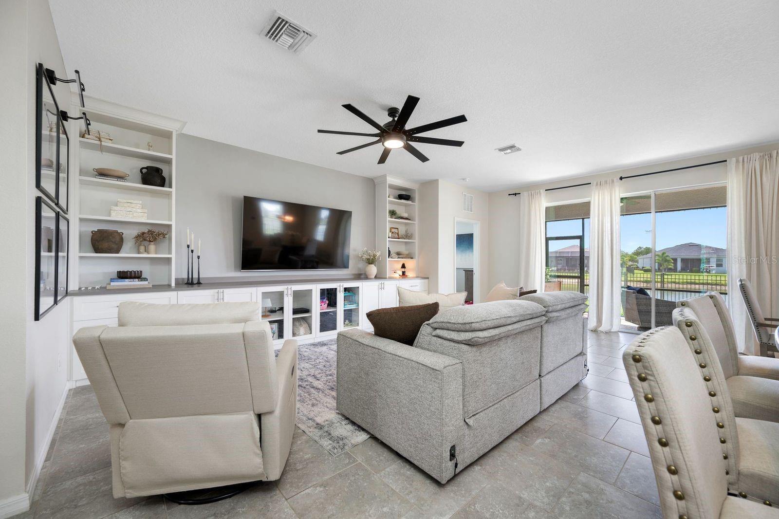 6549 DEVESTA LOOP