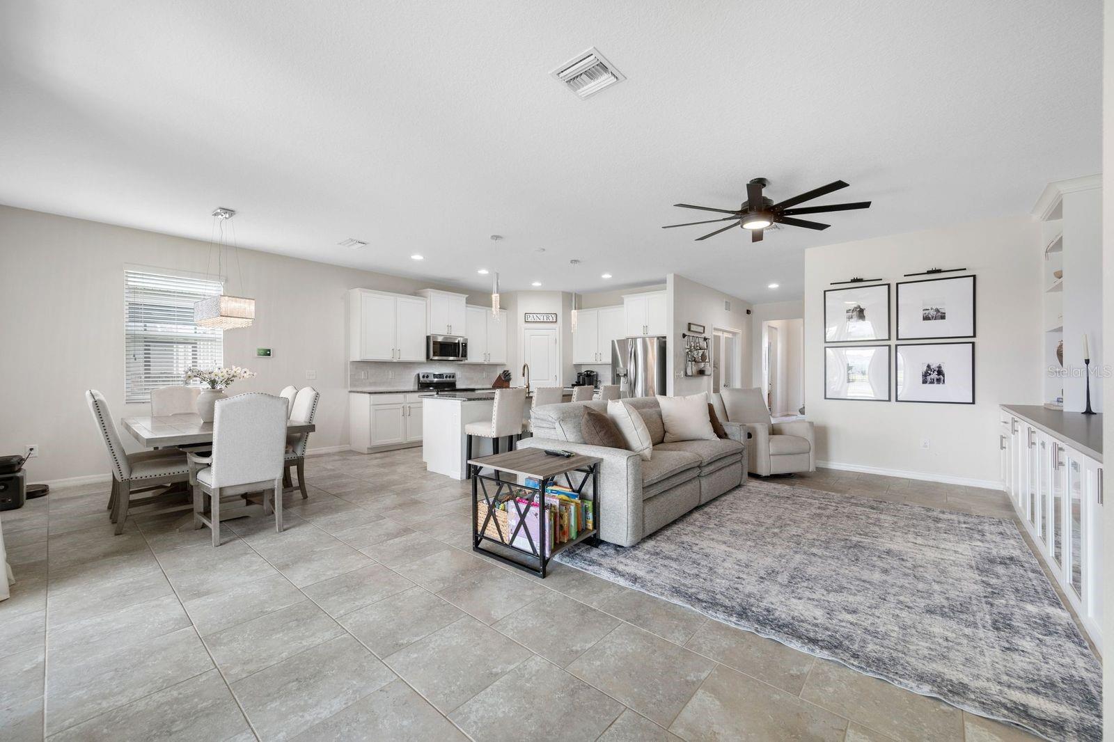 6549 DEVESTA LOOP