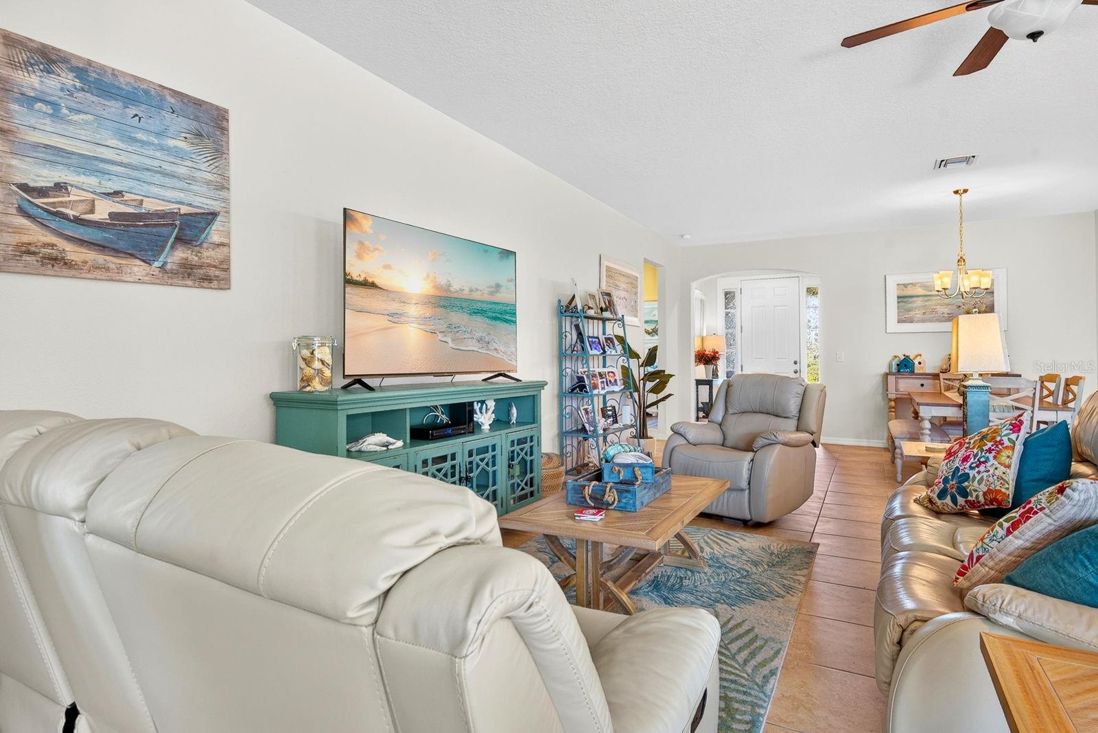 6435 DEVESTA LOOP