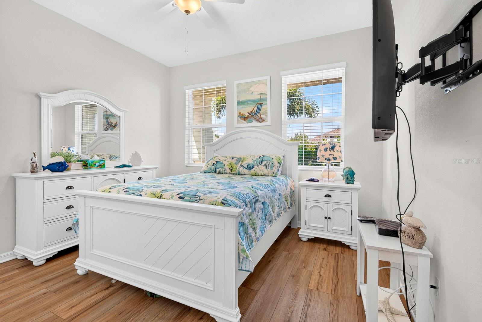 6435 DEVESTA LOOP