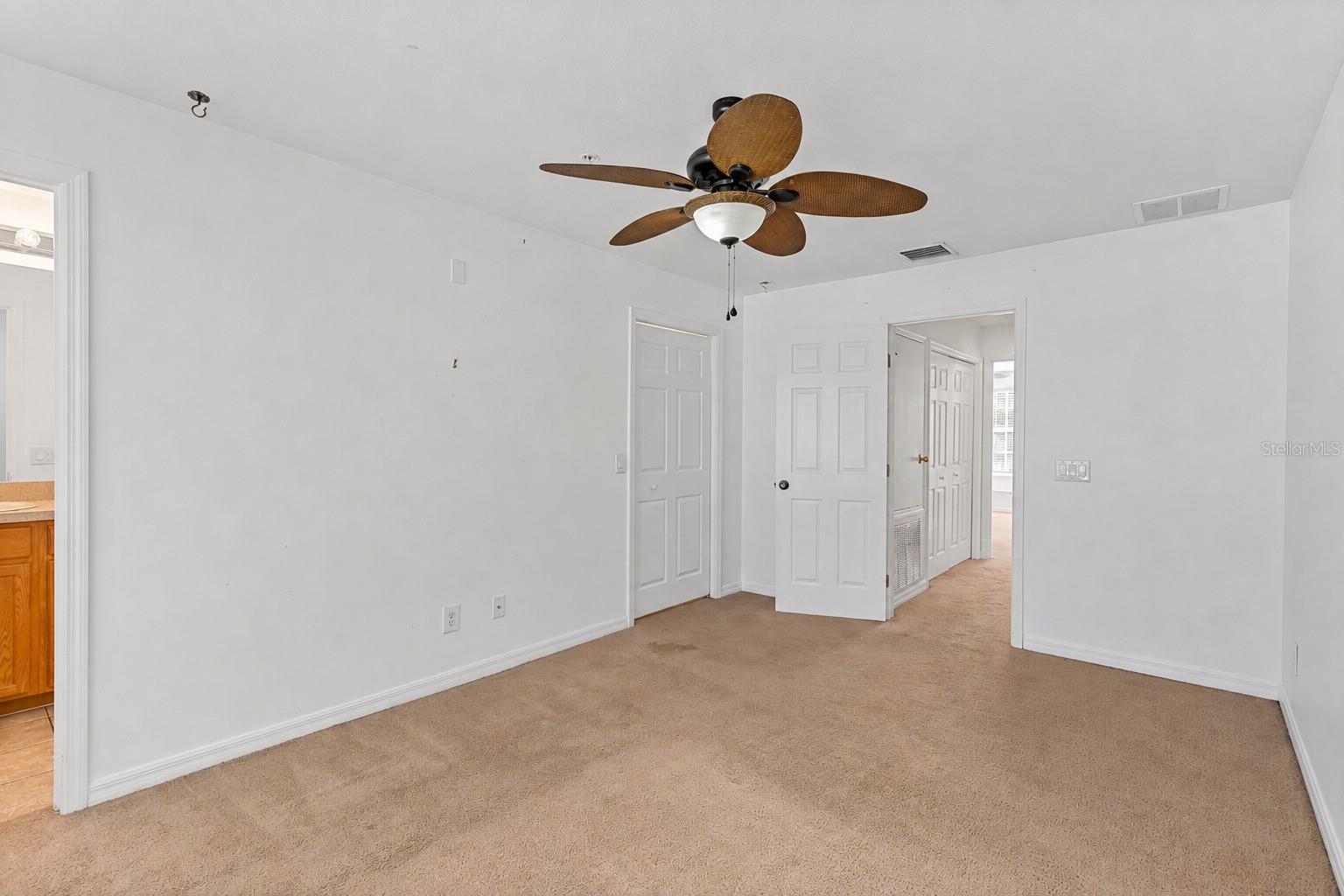 1170 GRANTHAM DR