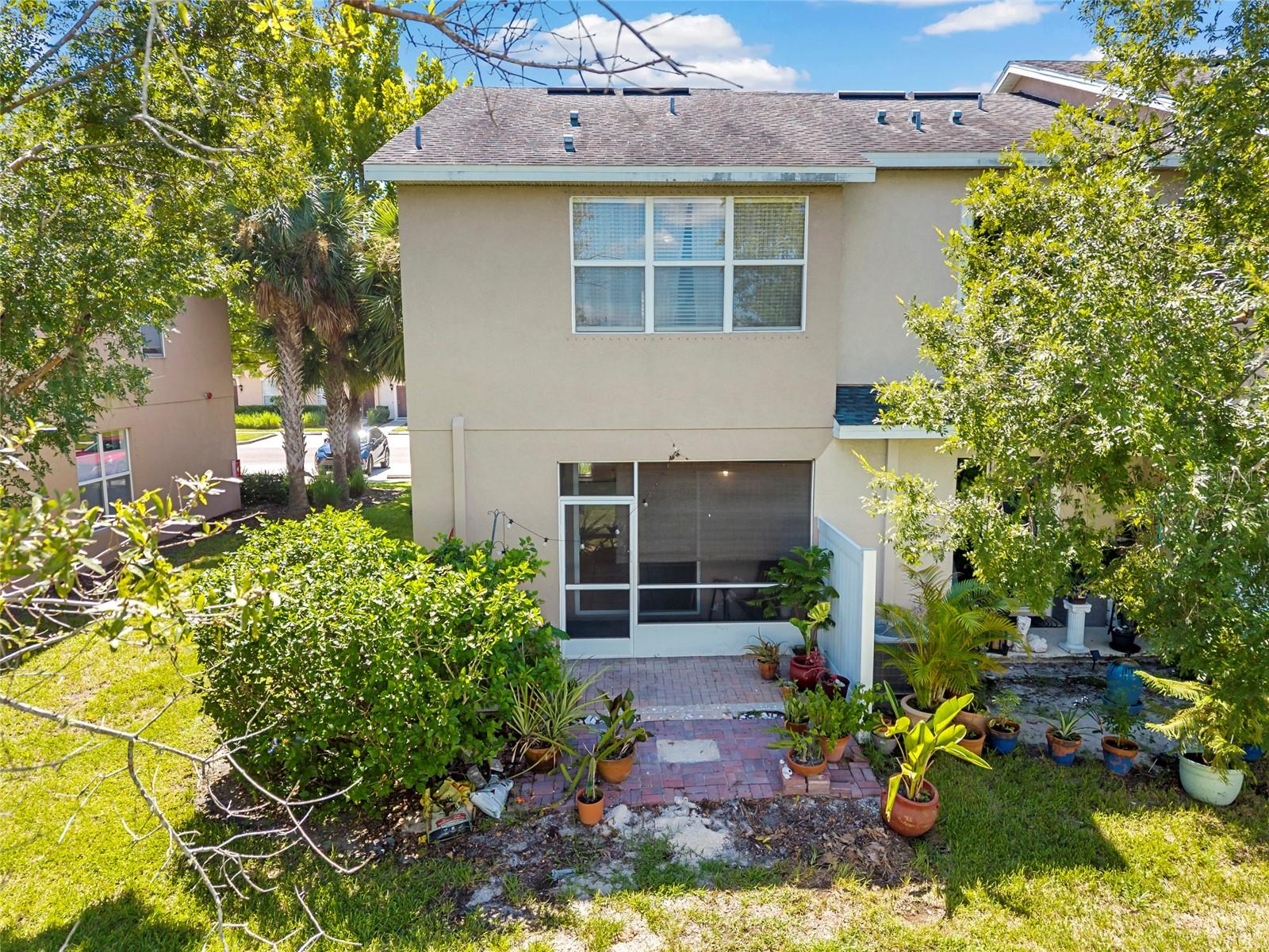 1170 GRANTHAM DR