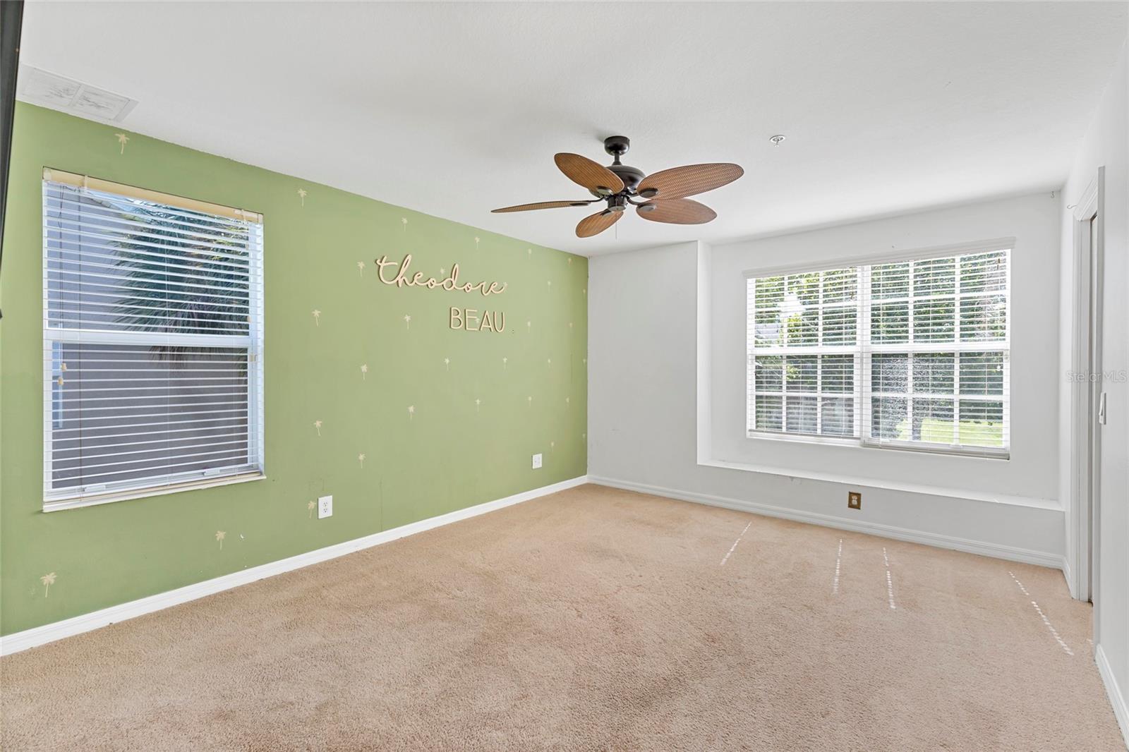 1170 GRANTHAM DR