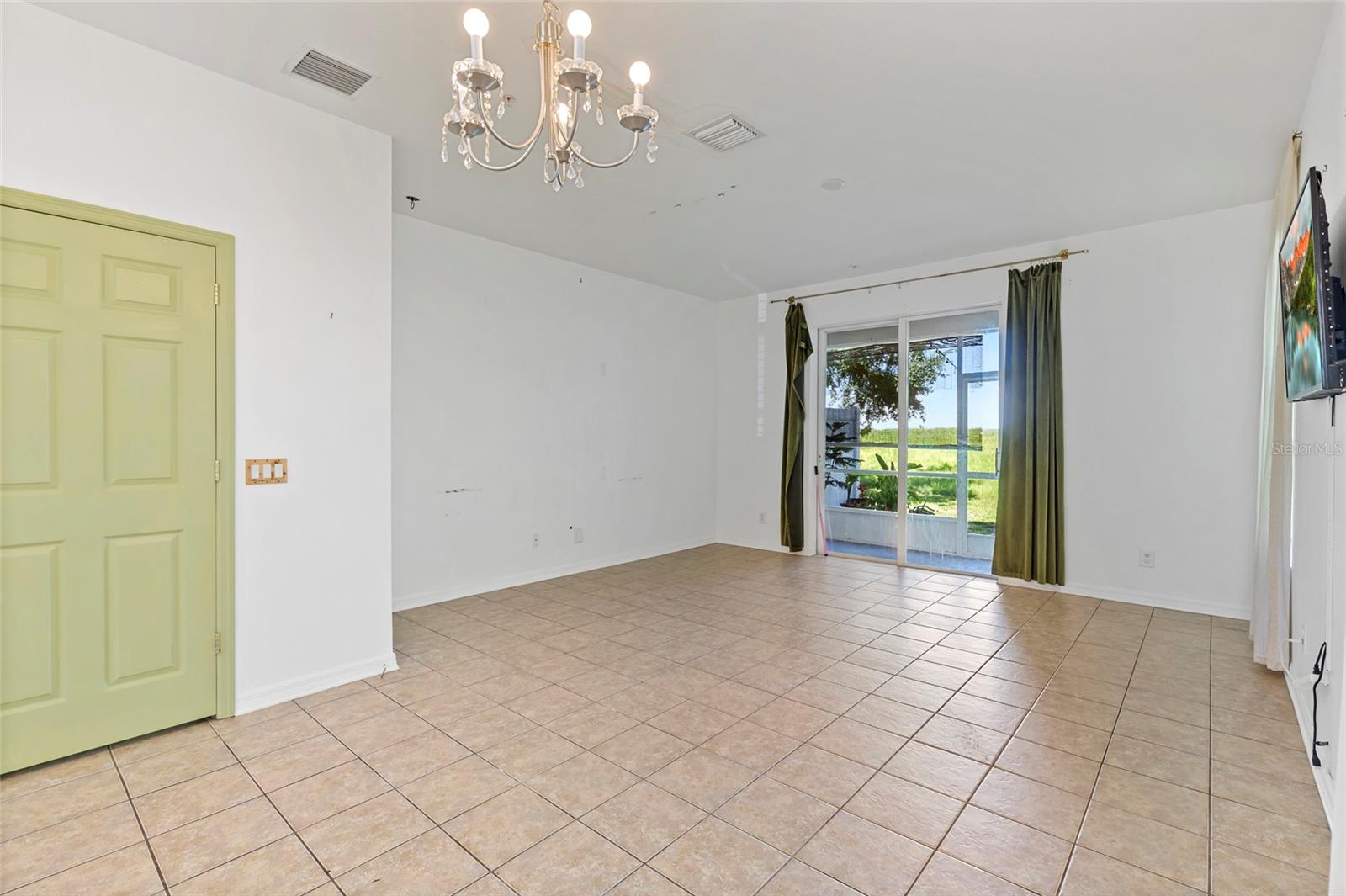 1170 GRANTHAM DR