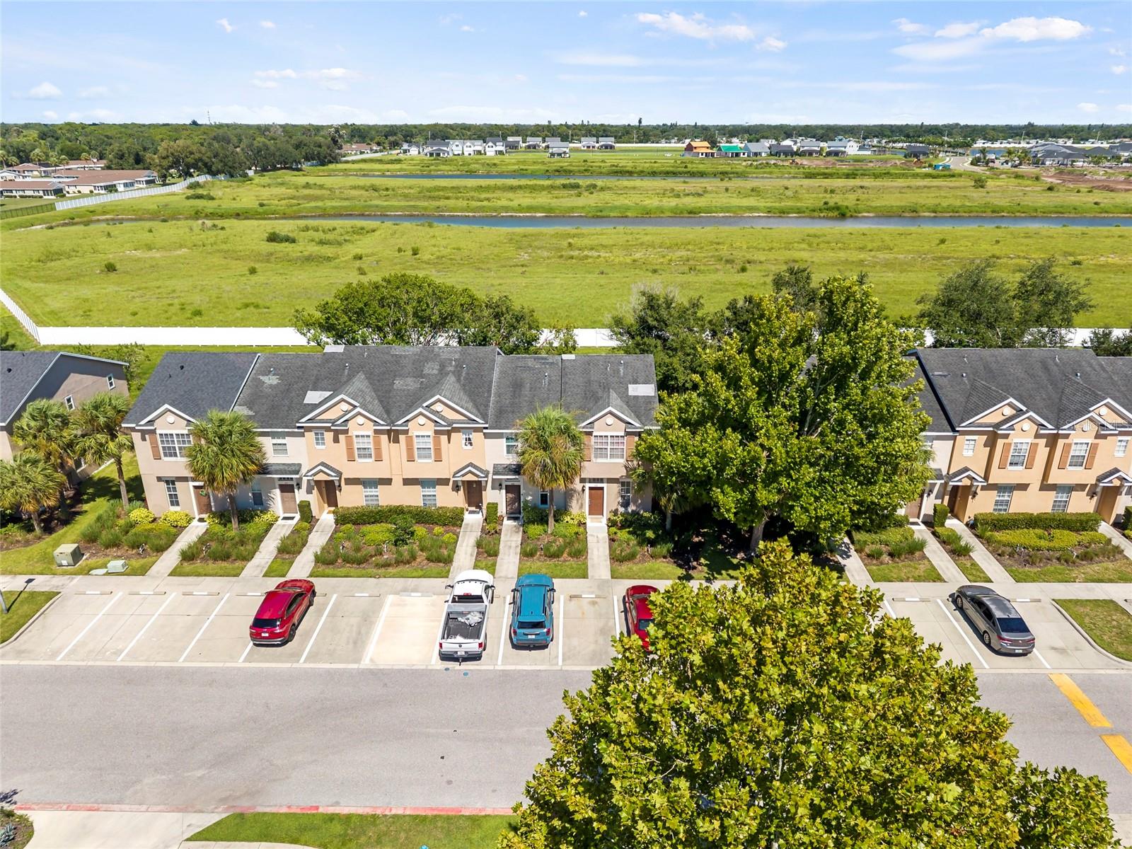 1170 GRANTHAM DR