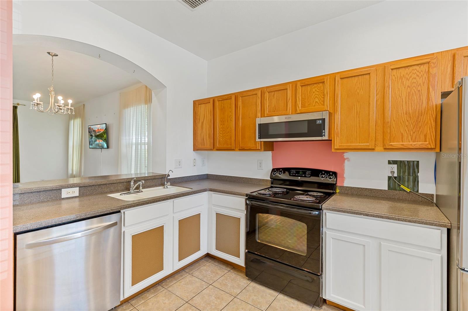 1170 GRANTHAM DR