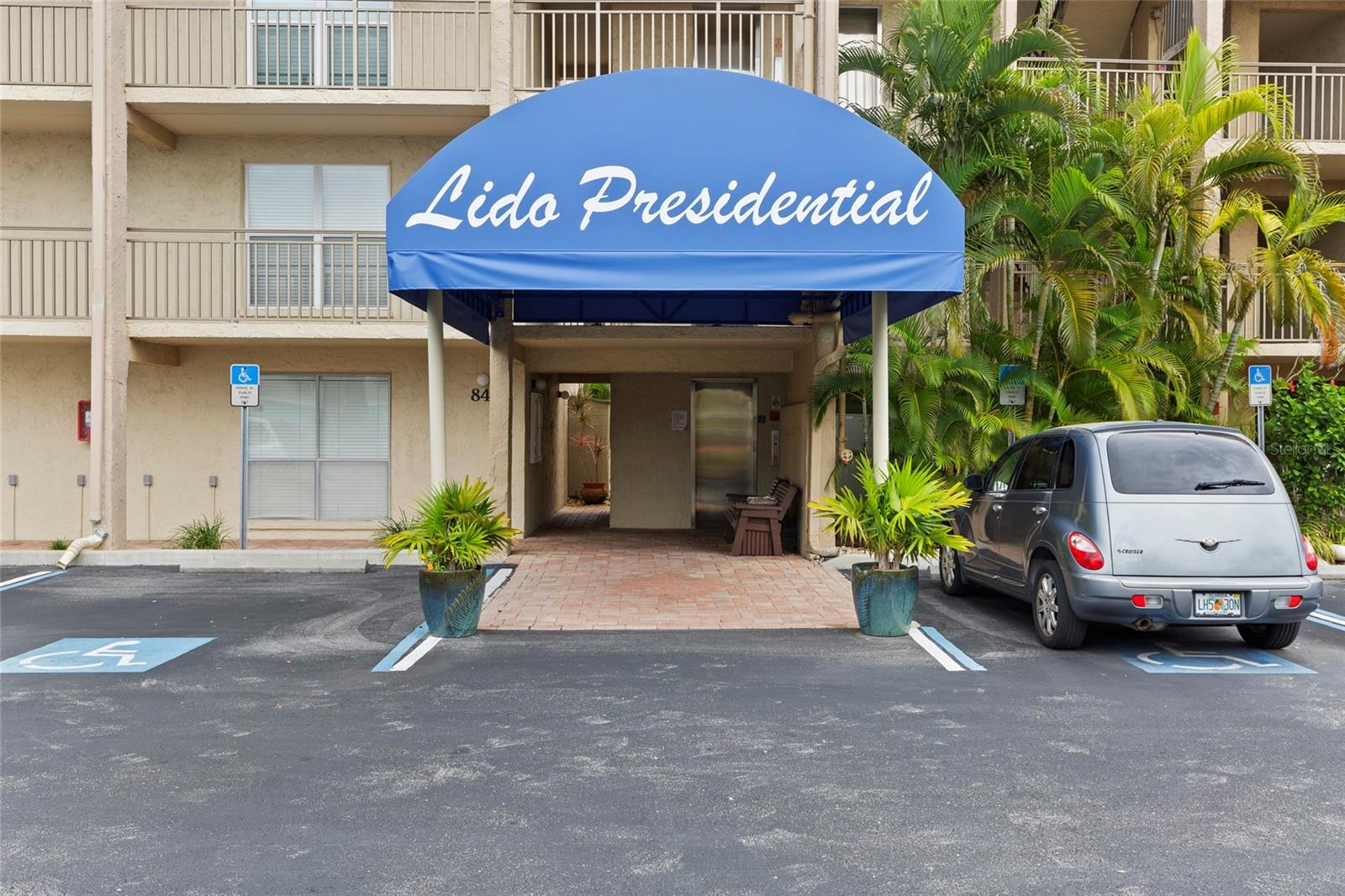 845 BENJAMIN FRANKLIN DR #101