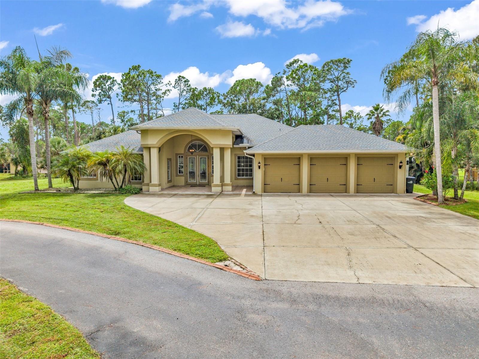 3605 TROPICAIRE BLVD
