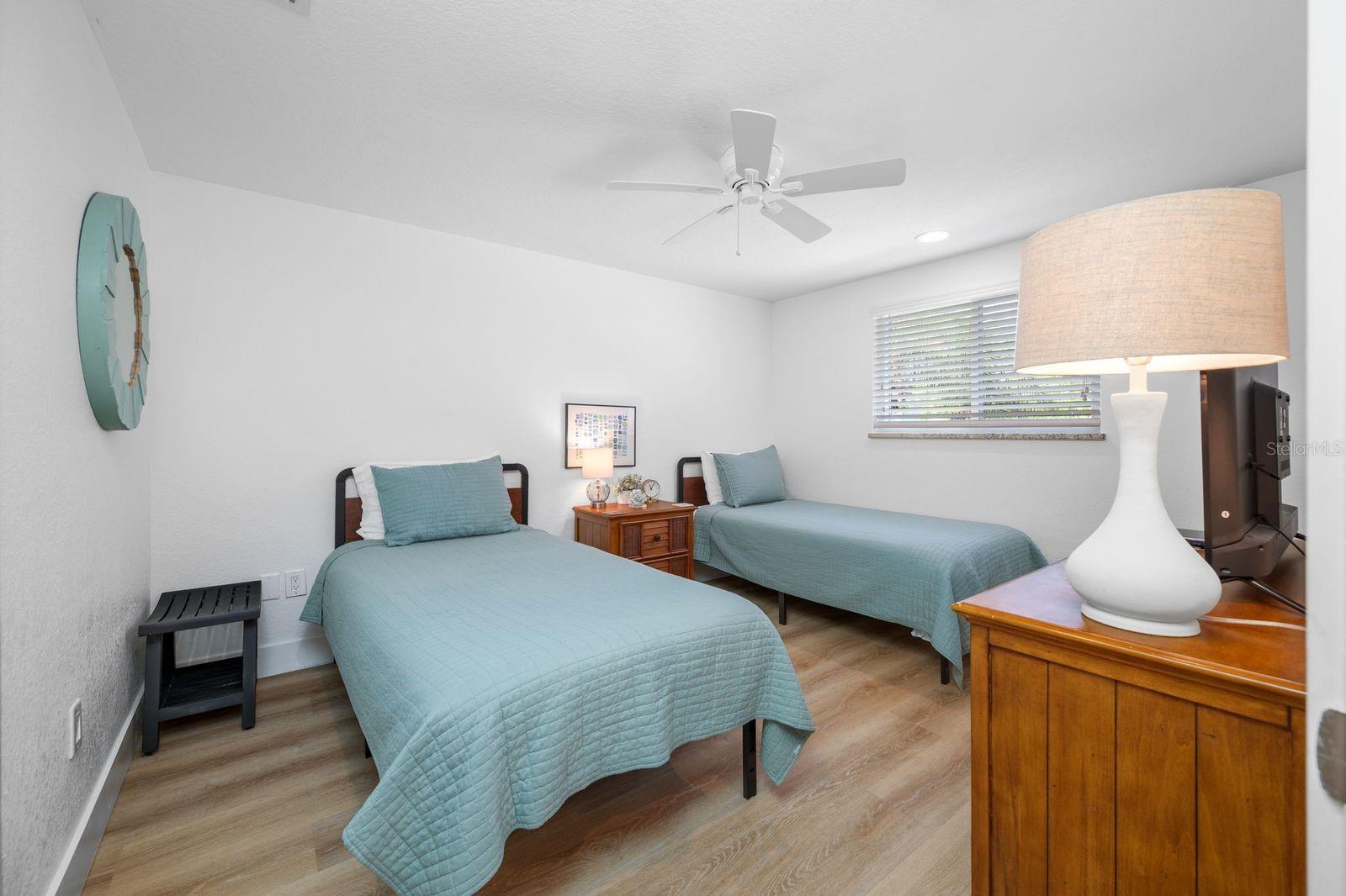 3007 AVENUE E #B