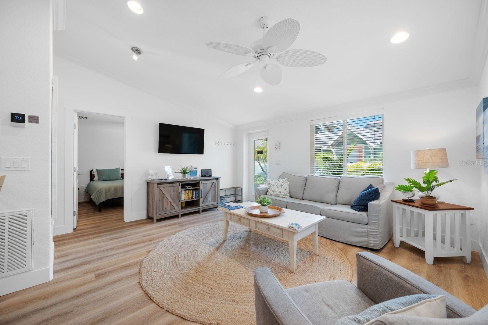 3007 AVENUE E #B