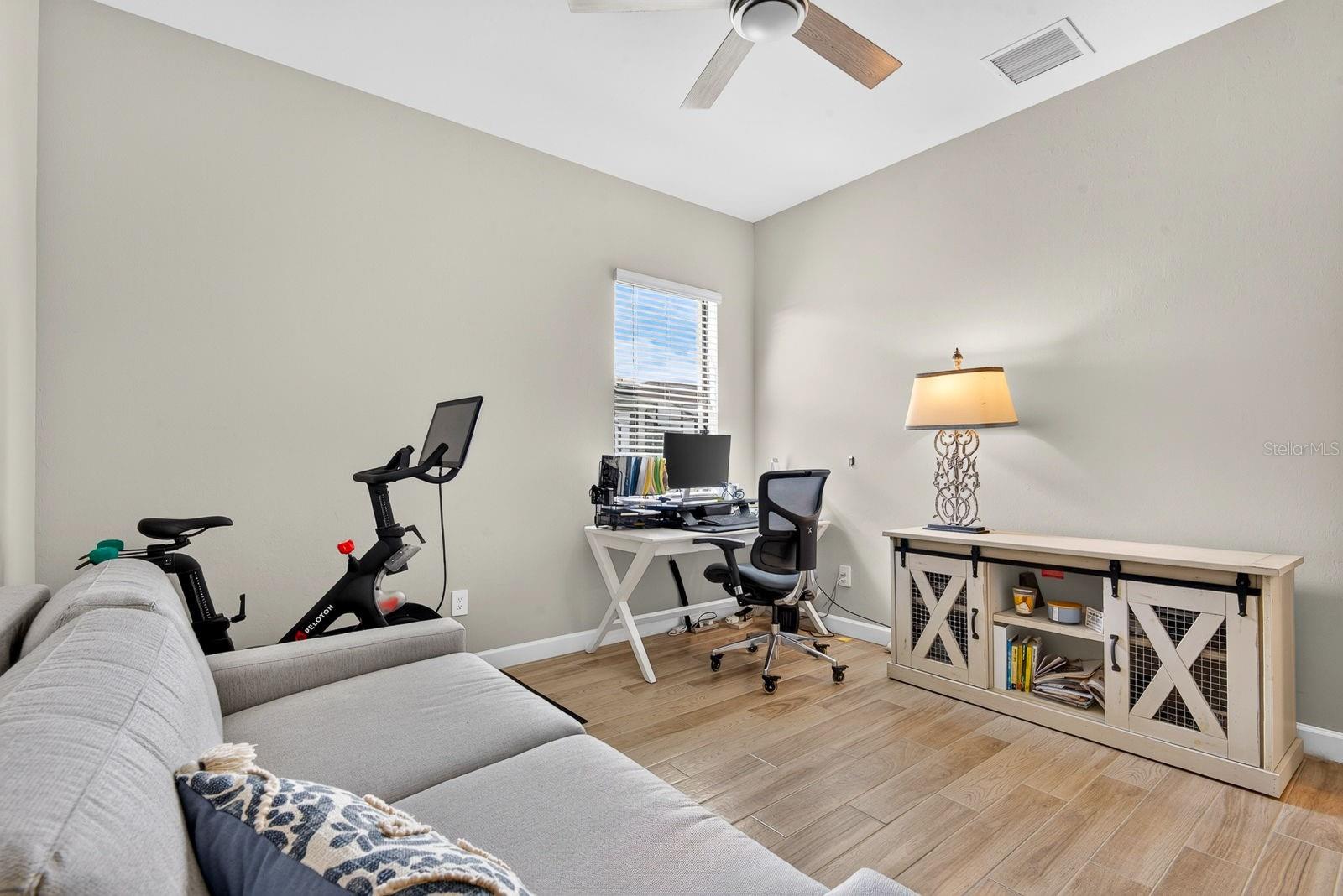4914 LIGHTHOUSE BAY LN