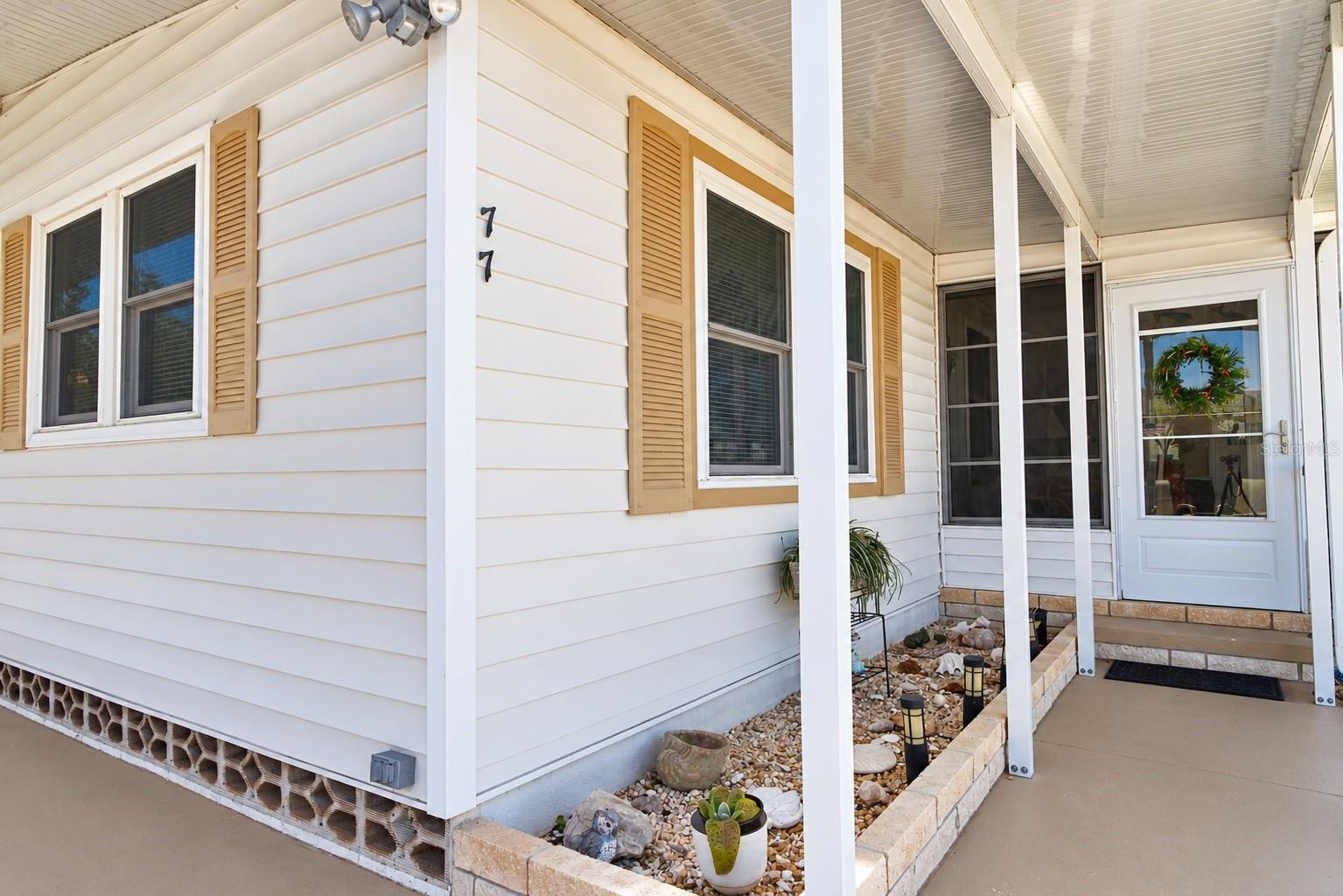 77 CABALLO WAY