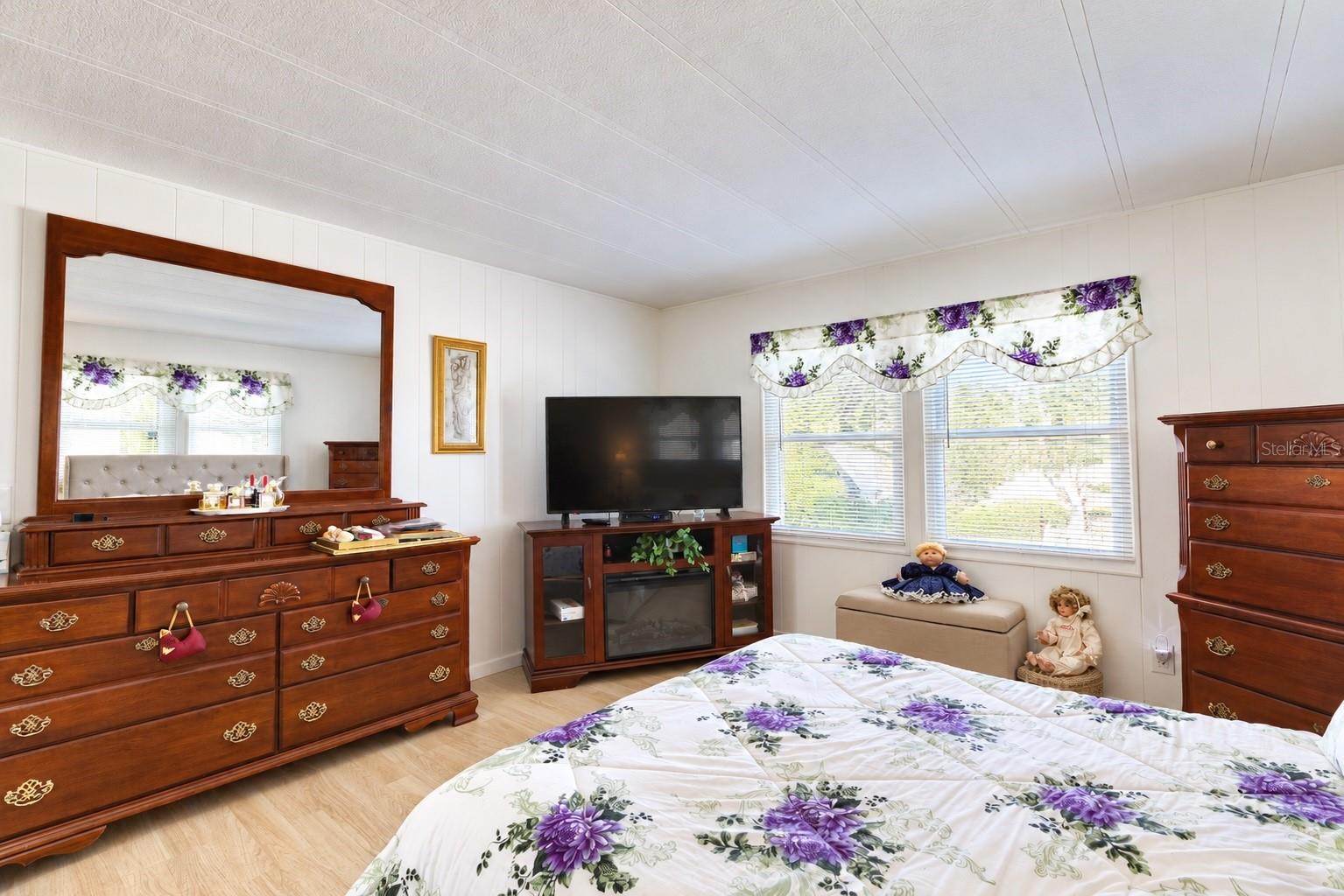 77 CABALLO WAY