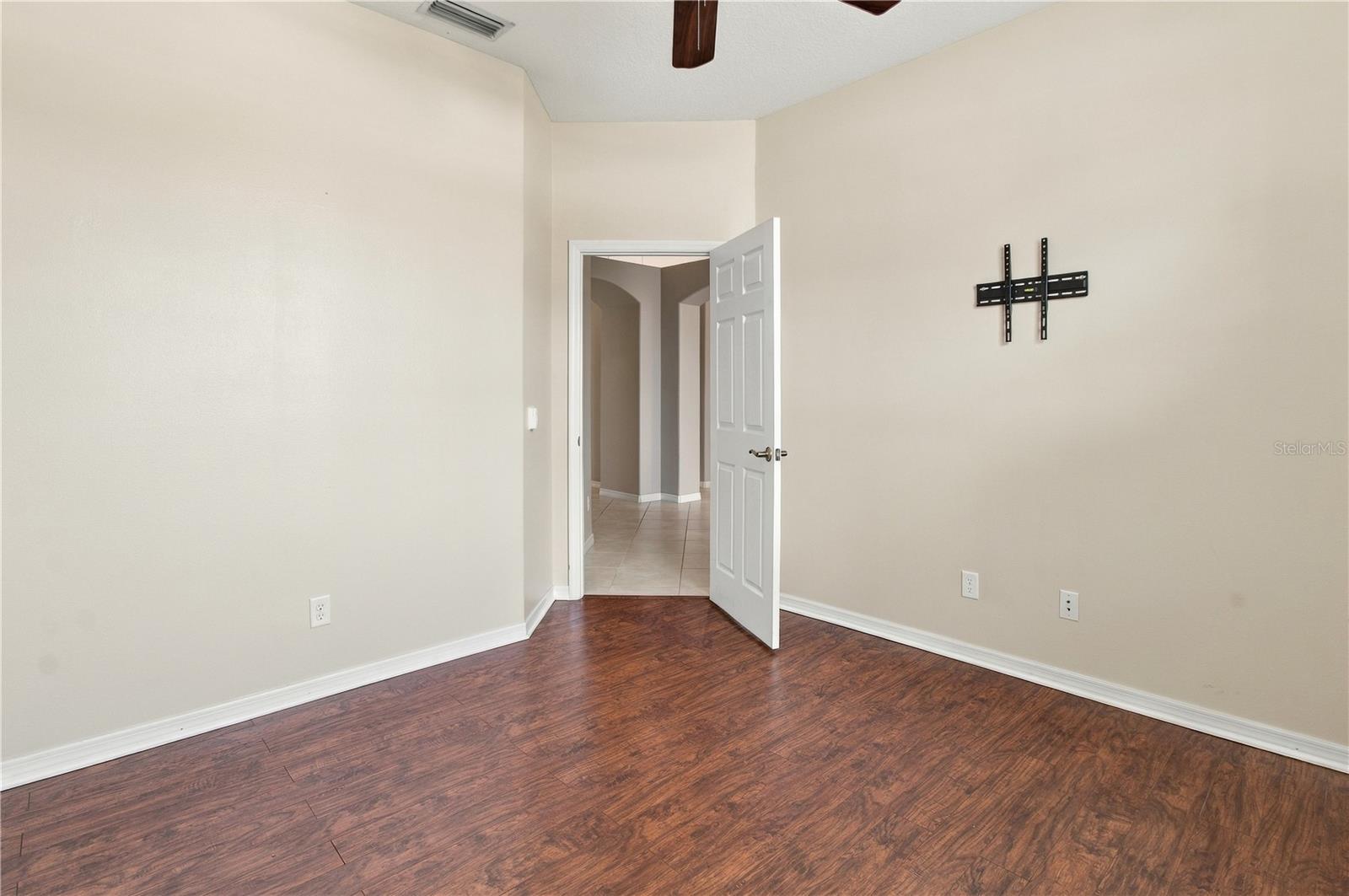 13311 50TH LN E