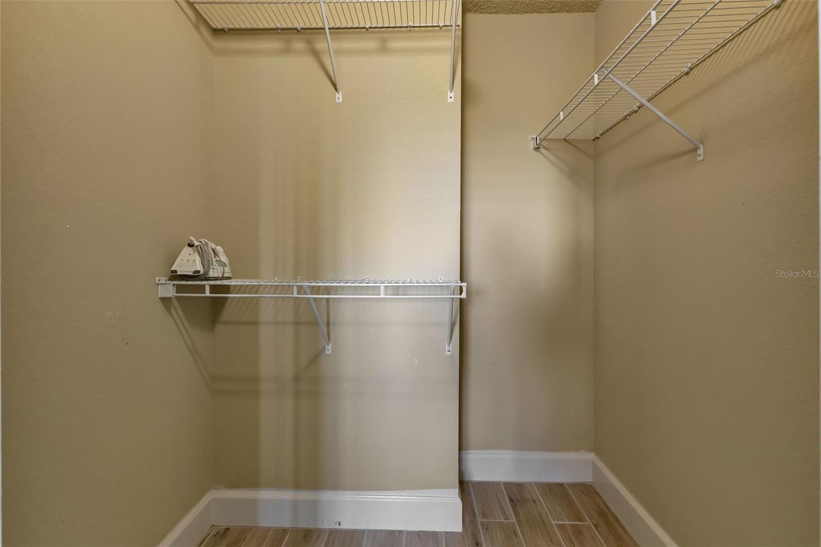 53 W BAY HEIGHTS AVE #307