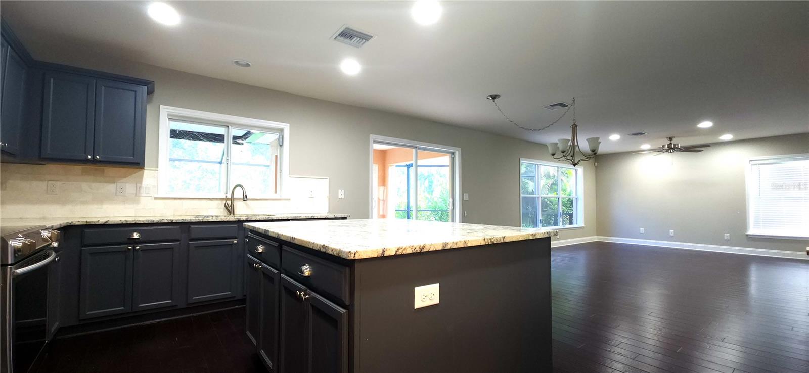 25685 DEEP CREEK BLVD