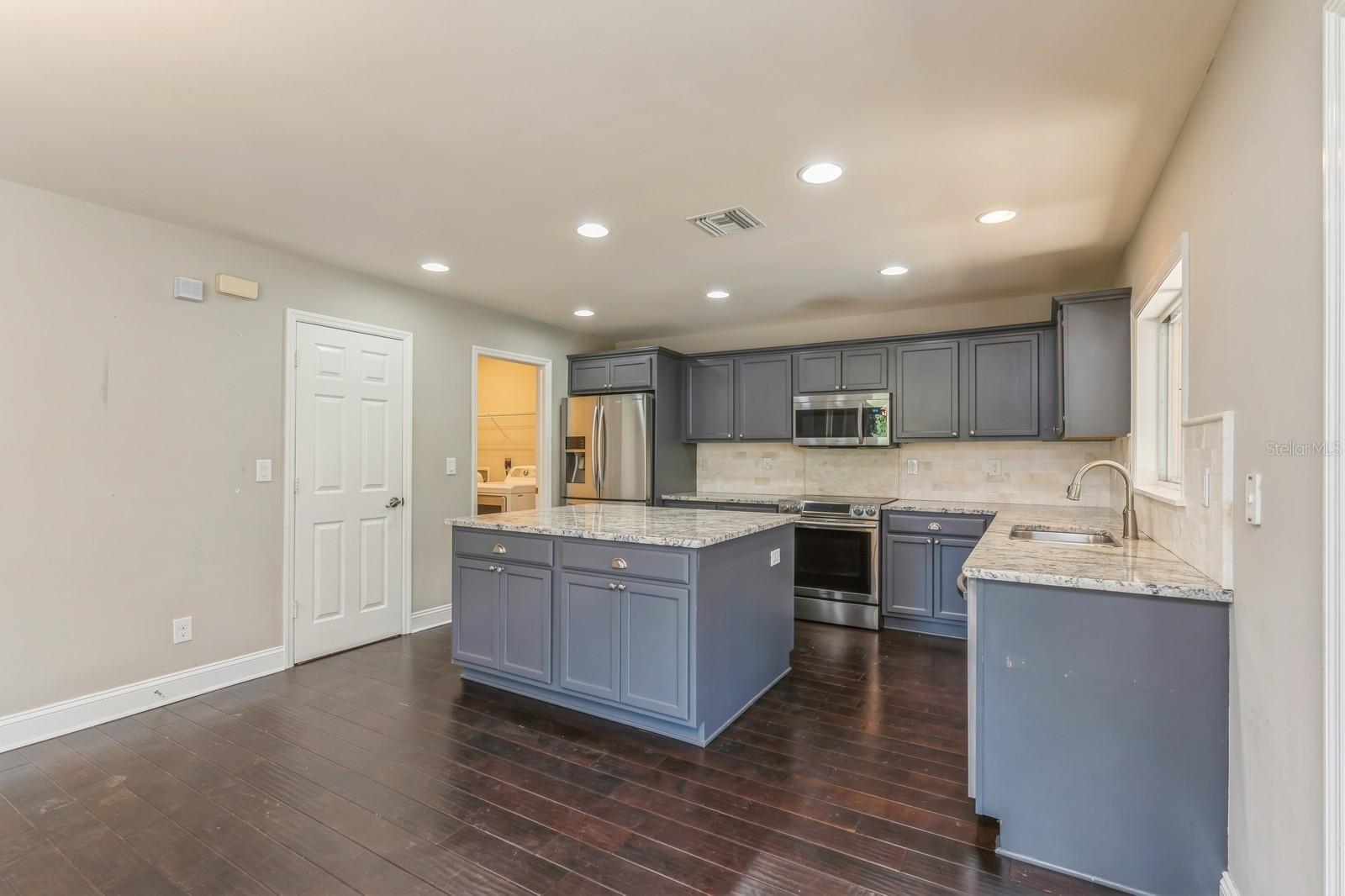 25685 DEEP CREEK BLVD