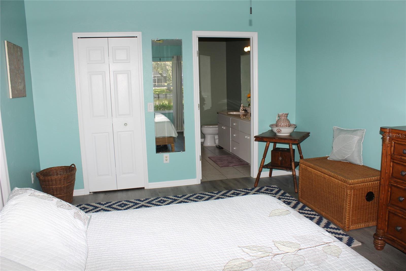 12330 SW KINGSWAY CIR #502