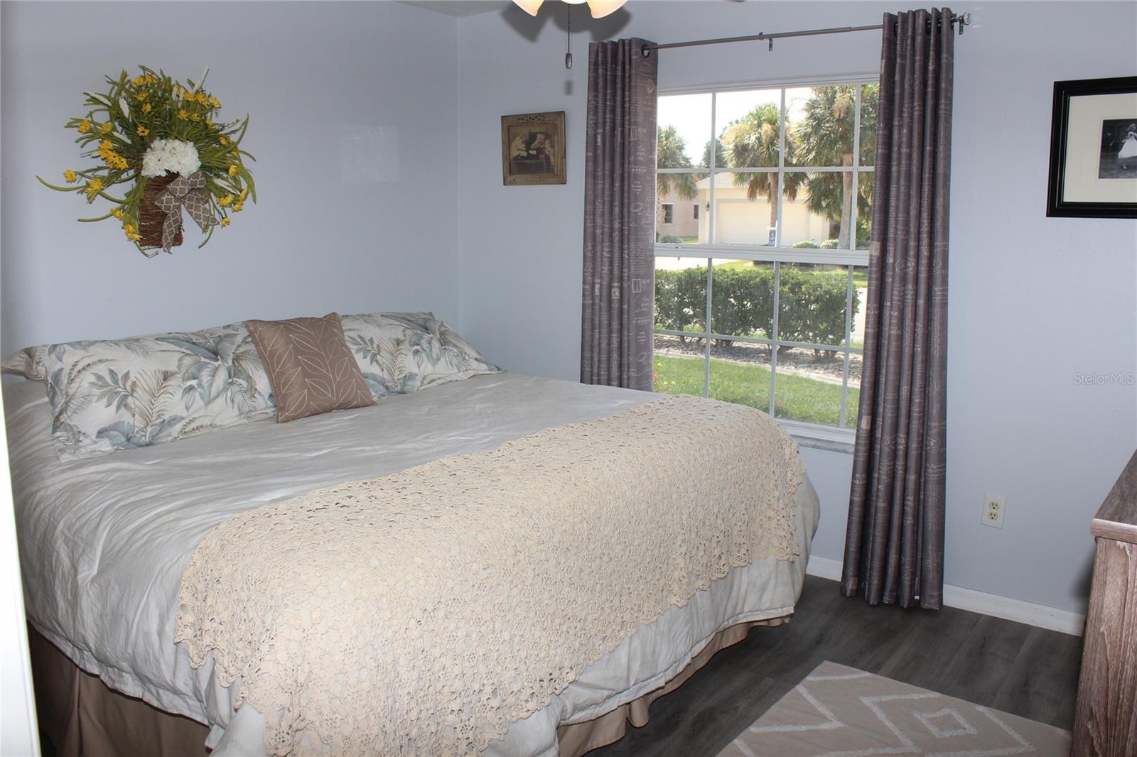 12330 SW KINGSWAY CIR #502