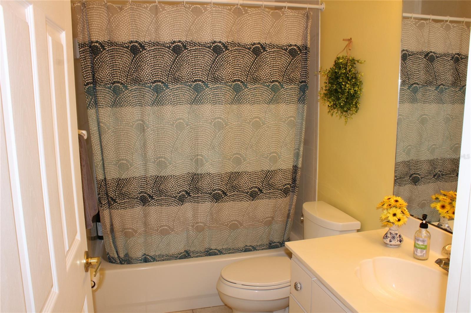 12330 SW KINGSWAY CIR #502