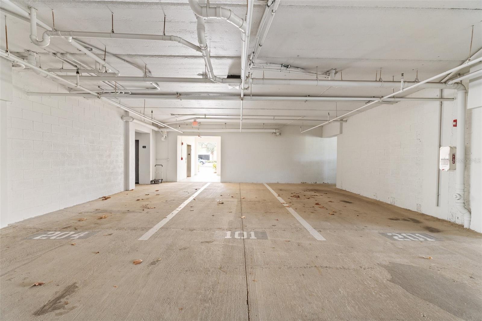 10501 AMBERJACK WAY #101