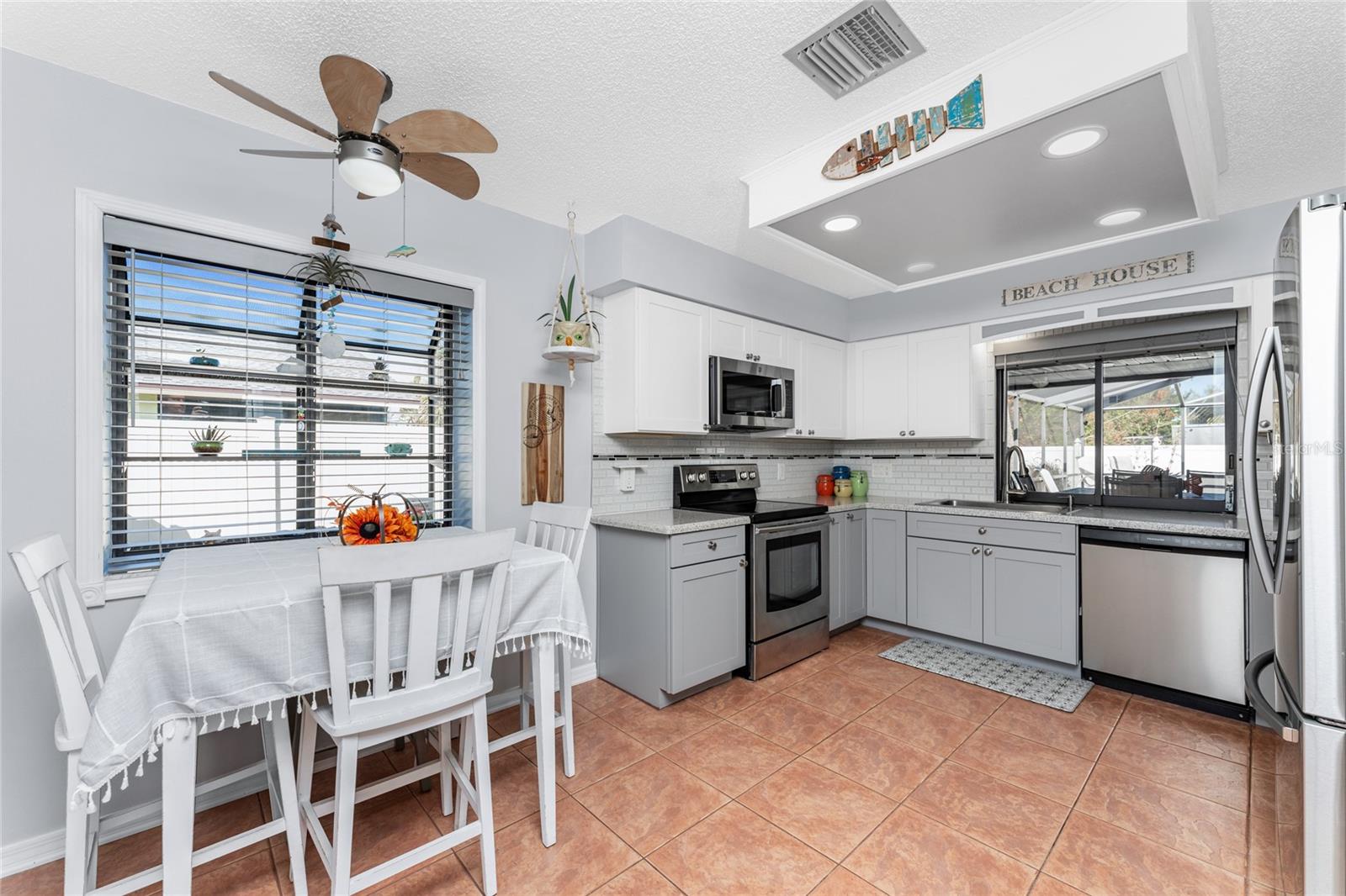 9340 SAINT CATHERINE AVE