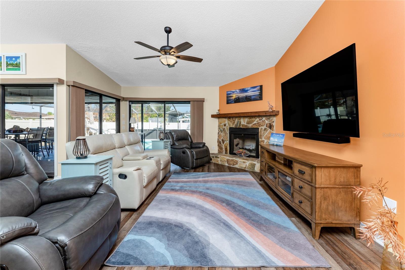 9340 SAINT CATHERINE AVE