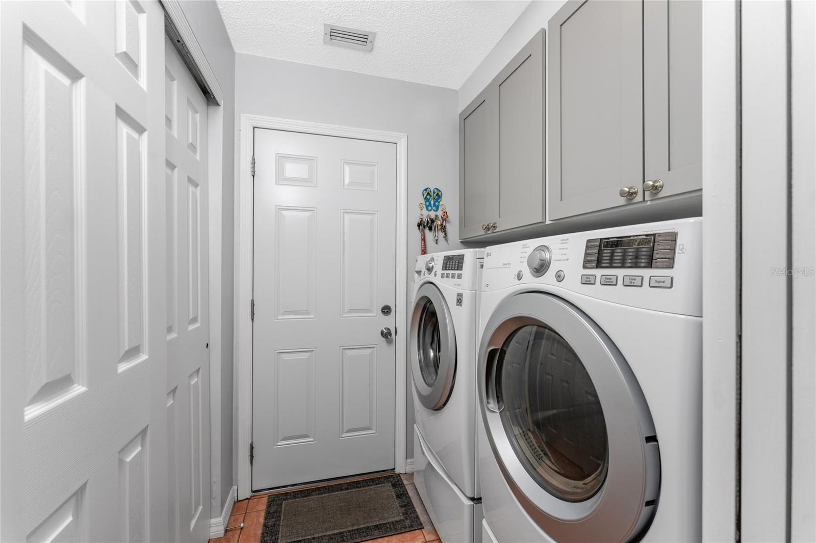 9340 SAINT CATHERINE AVE