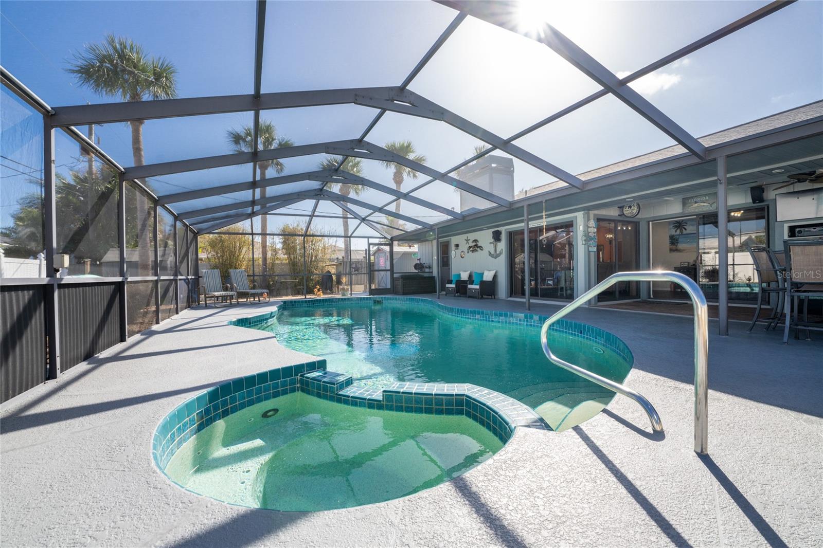 9340 SAINT CATHERINE AVE