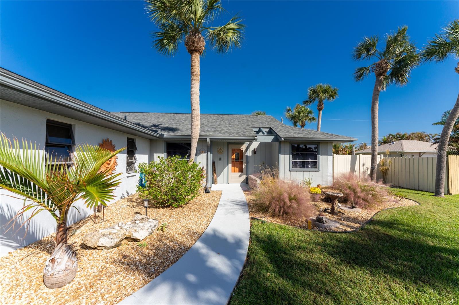 9340 SAINT CATHERINE AVE